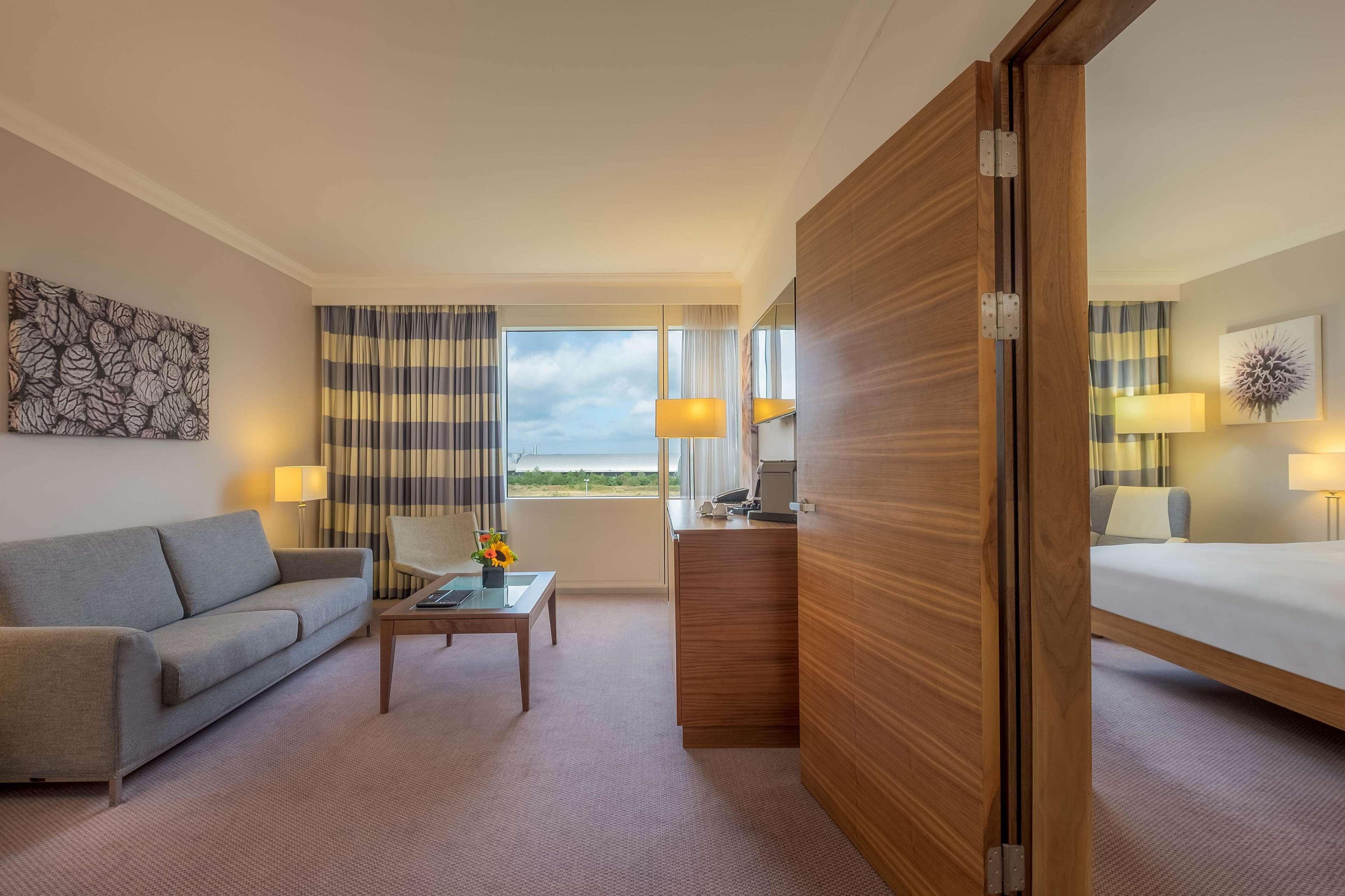 Hilton Reading Hotel Ngoại thất bức ảnh