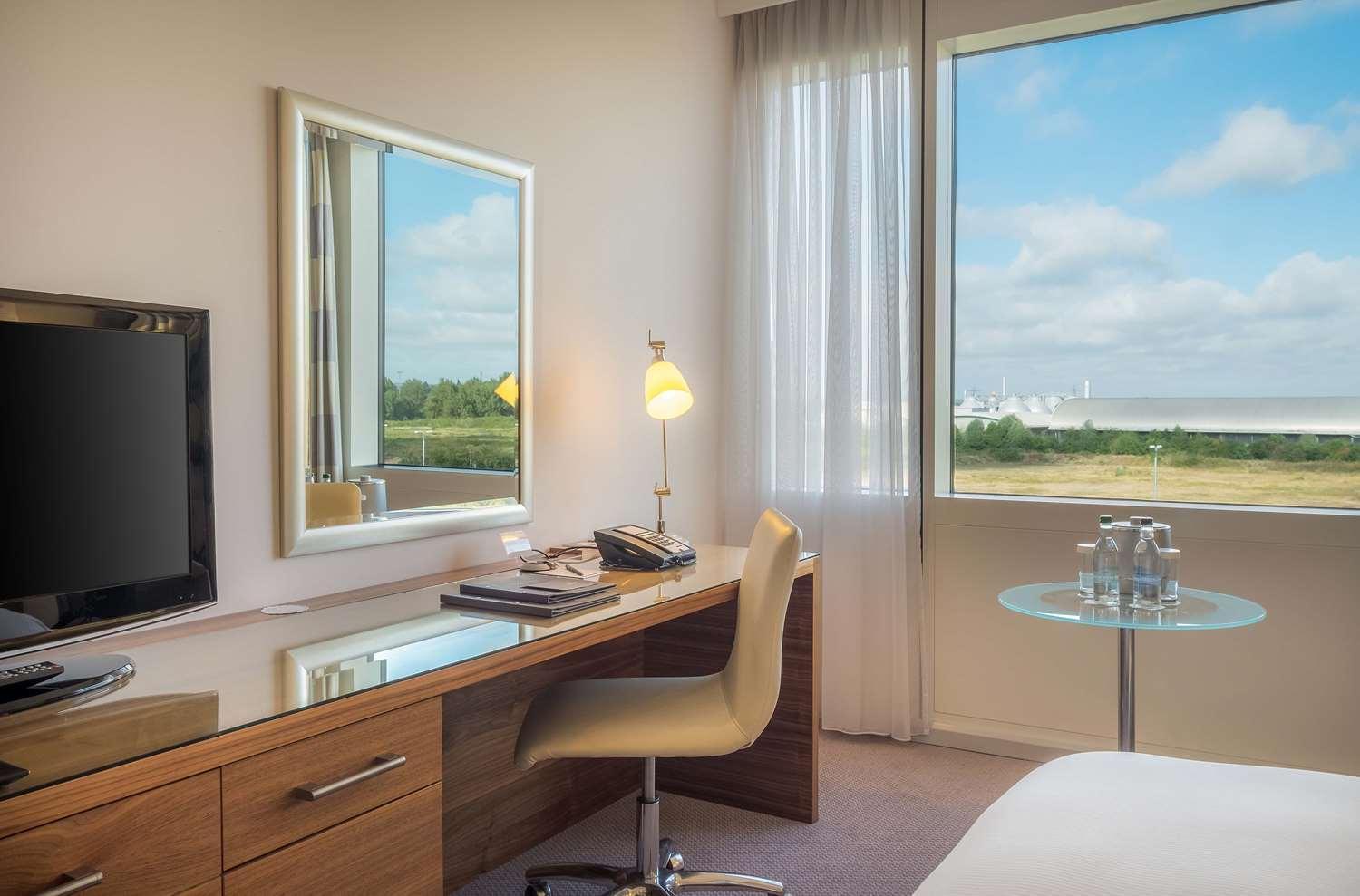 Hilton Reading Hotel Ngoại thất bức ảnh
