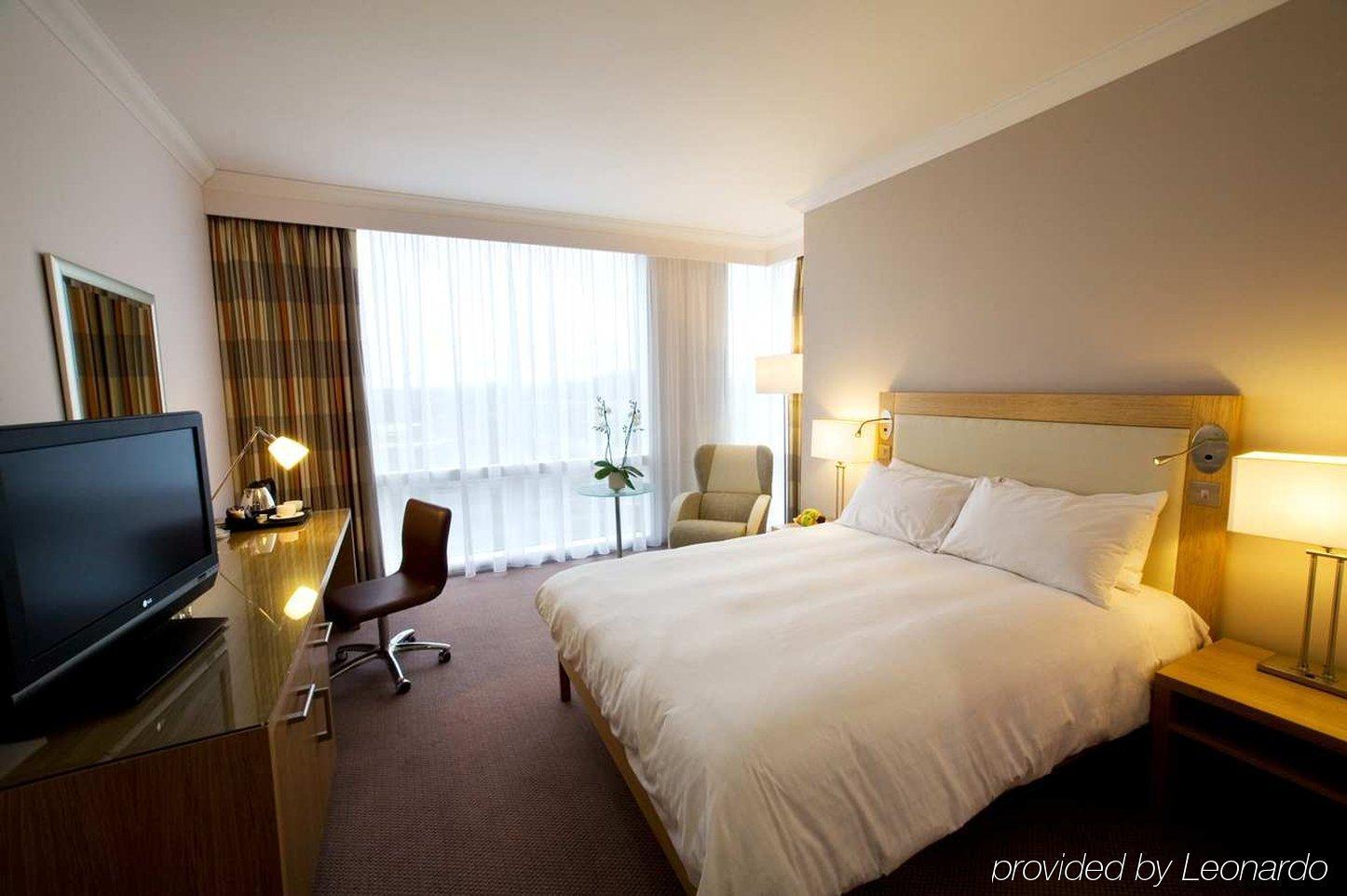 Hilton Reading Hotel Phòng bức ảnh